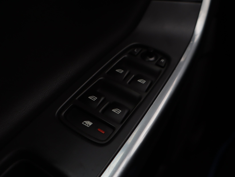 Volvo V60, 2015