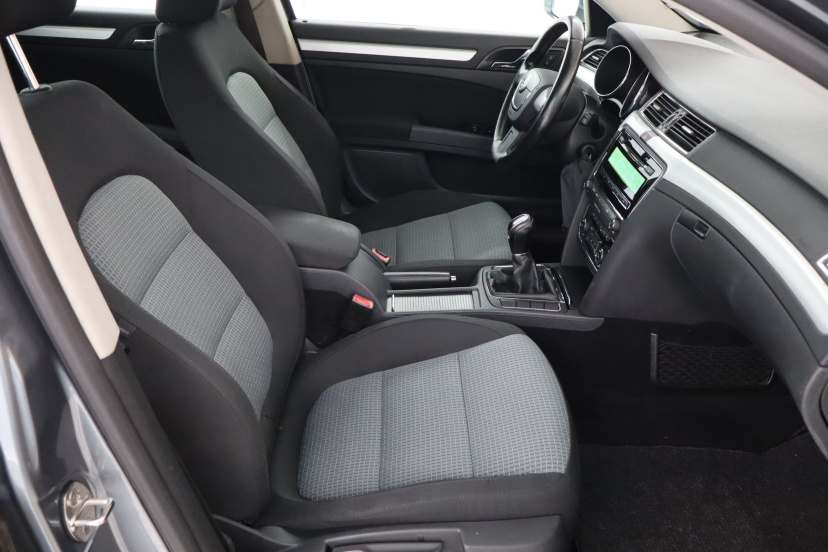Škoda Superb, 2013