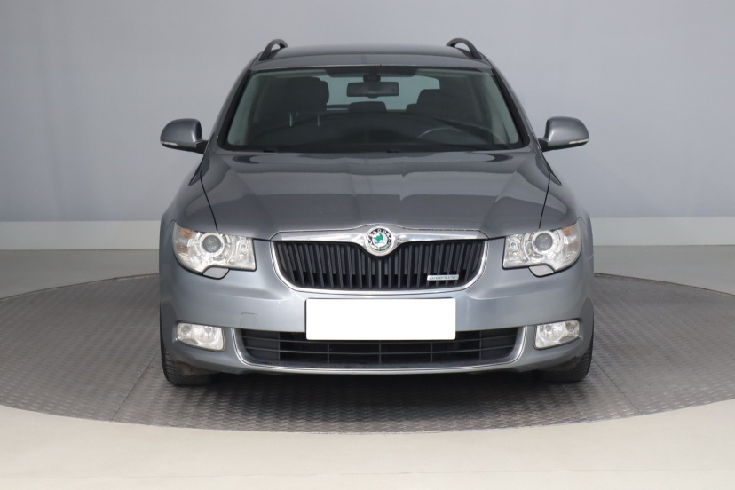 Škoda Superb, 2013