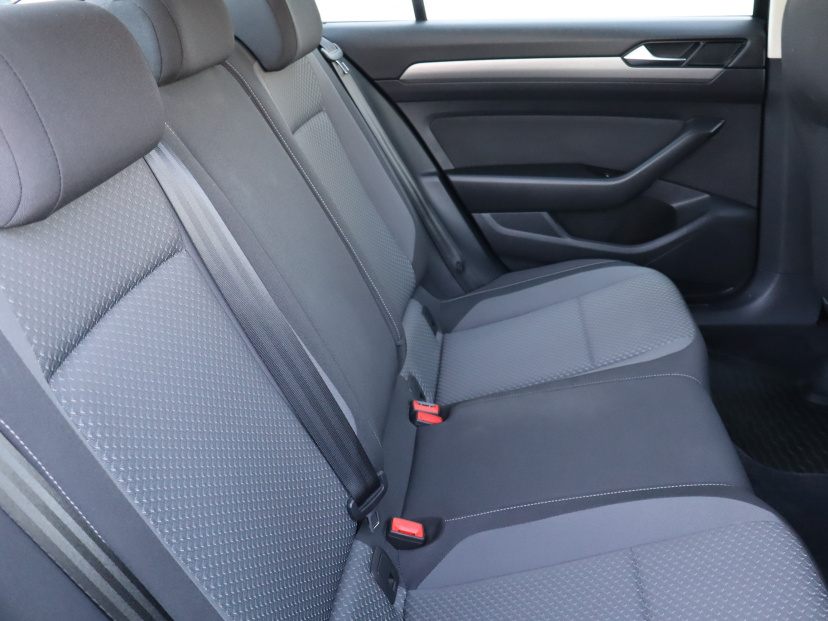 Volkswagen Passat, 2018