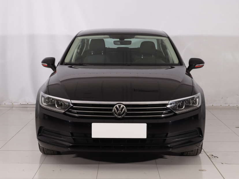 Volkswagen Passat, 2018