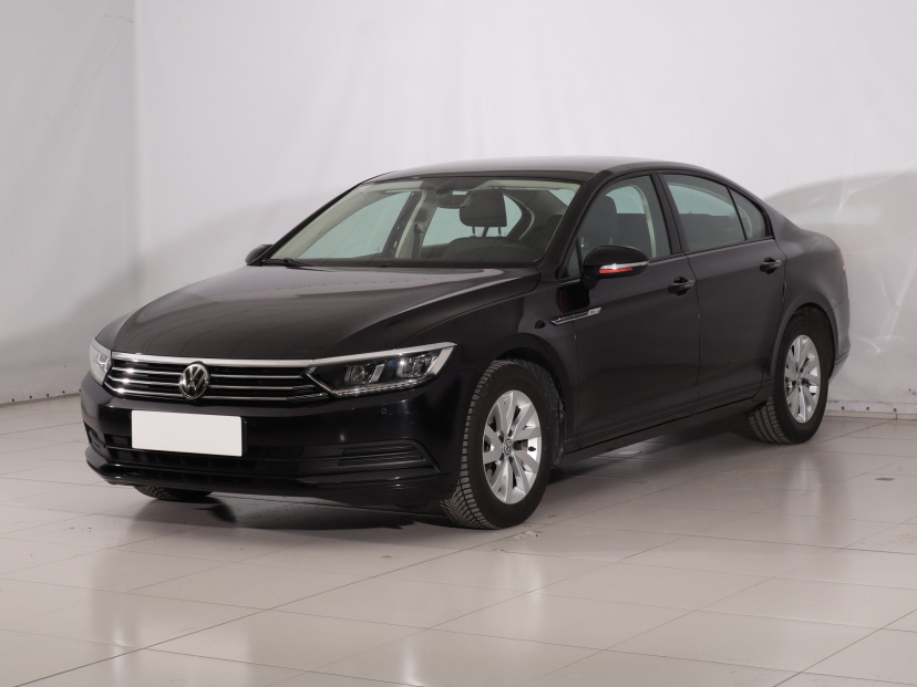 Volkswagen Passat, 2018