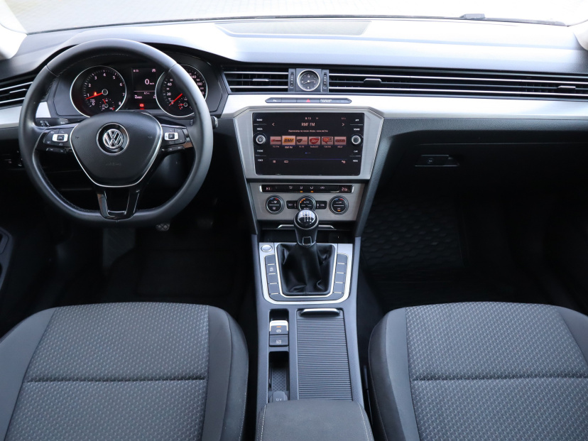 Volkswagen Passat, 2018