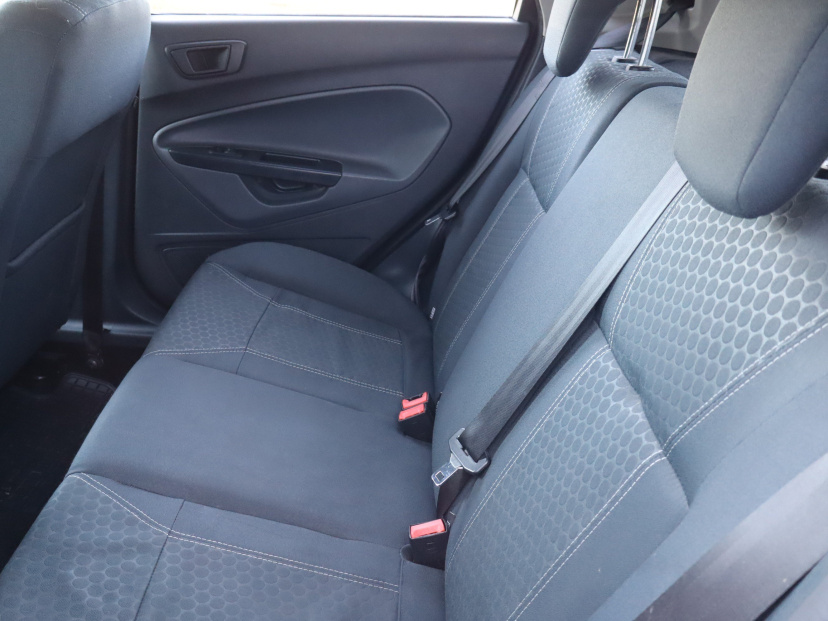 Ford Fiesta, 2010
