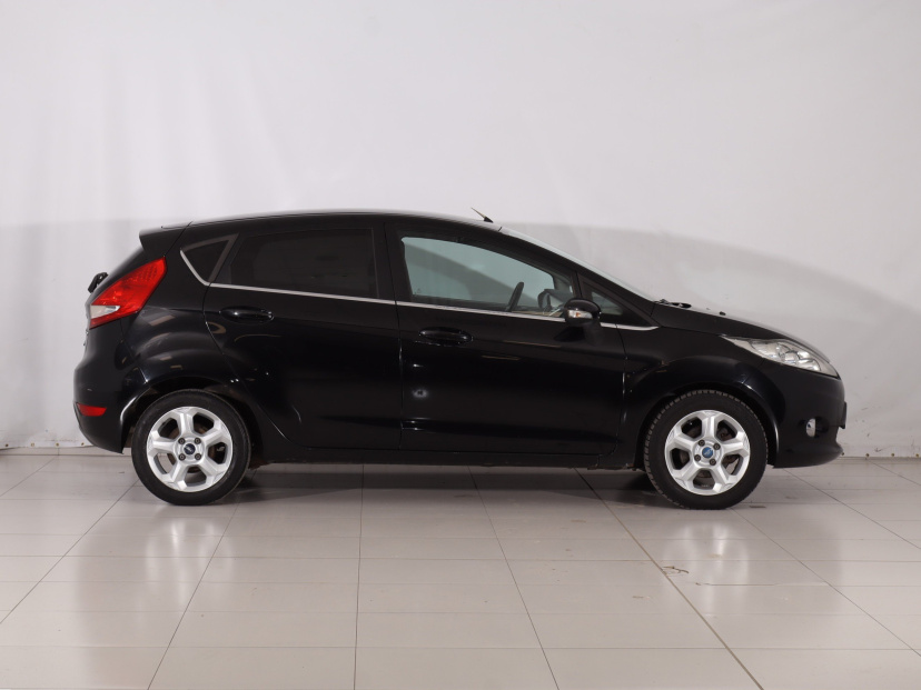 Ford Fiesta, 2010