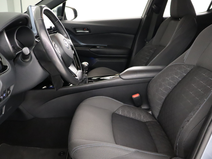Toyota C-HR, 2020