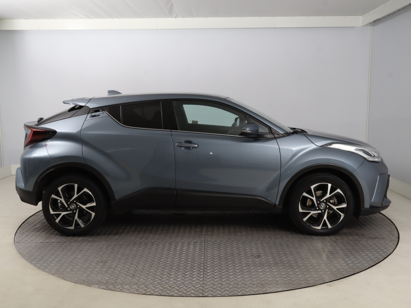 Toyota C-HR, 2020