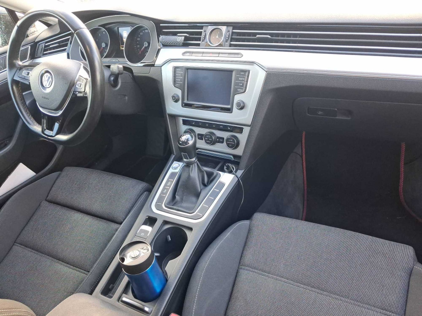Volkswagen Passat, 2015