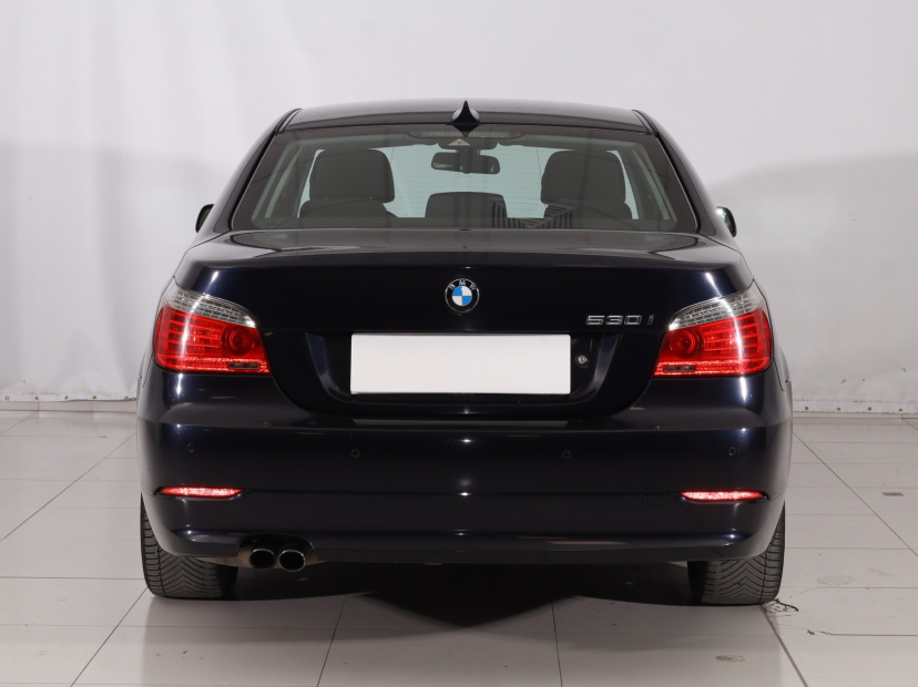 BMW 5, 2008