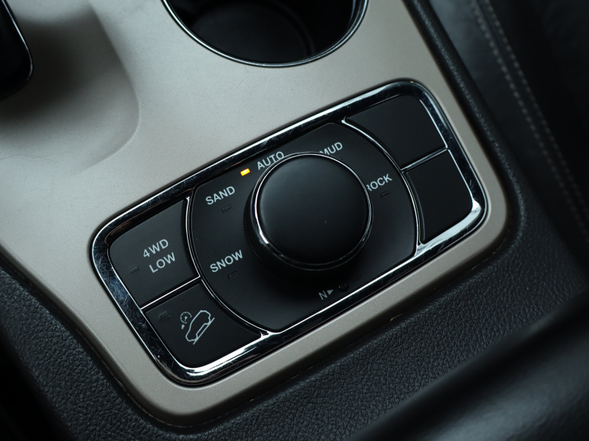 Jeep Grand Cherokee, 2013