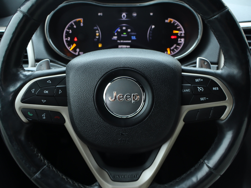 Jeep Grand Cherokee, 2013