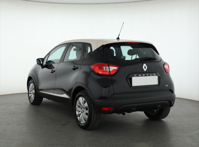 Renault Captur, 2015