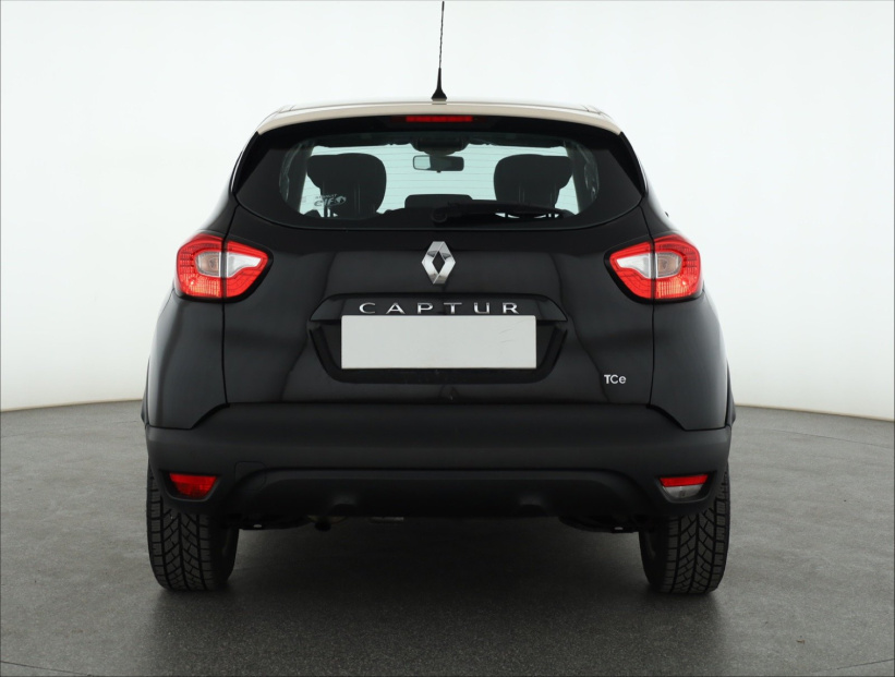 Renault Captur, 2015