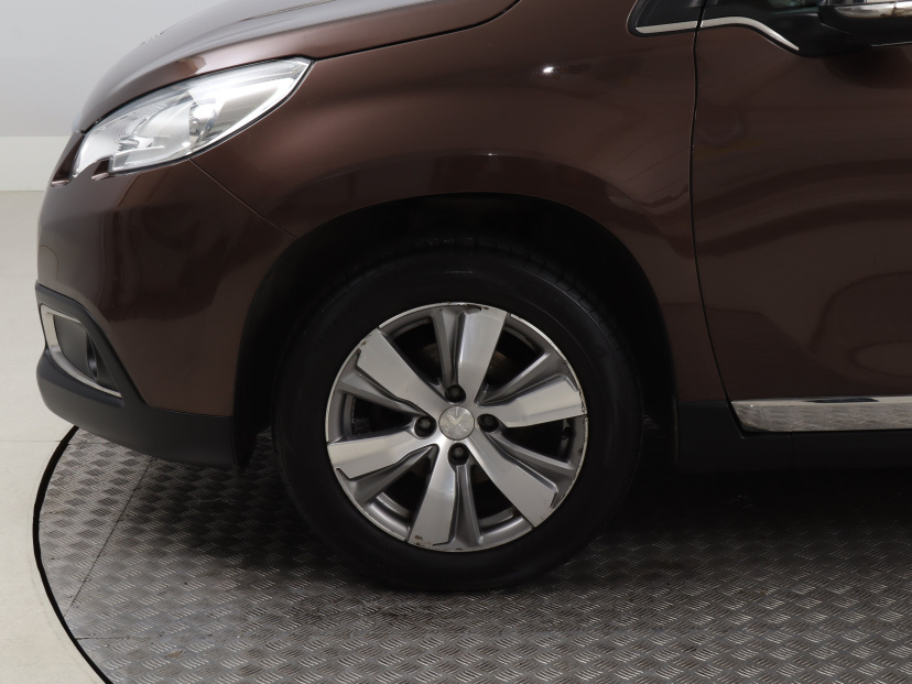 Peugeot 2008, 2014