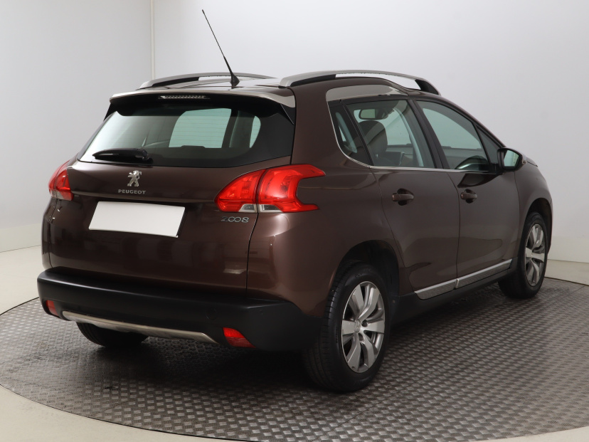 Peugeot 2008, 2014