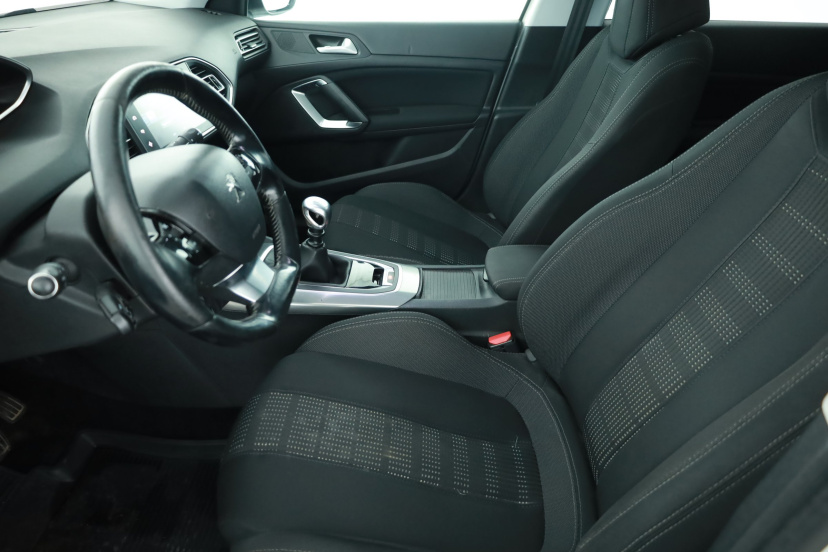 Peugeot 308, 2016