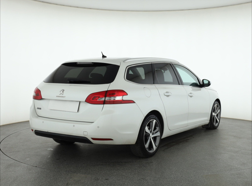 Peugeot 308, 2016