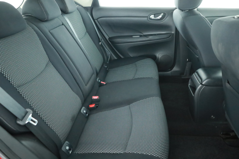 Nissan Pulsar, 2015