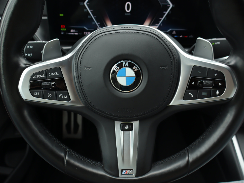 BMW 3, 2022