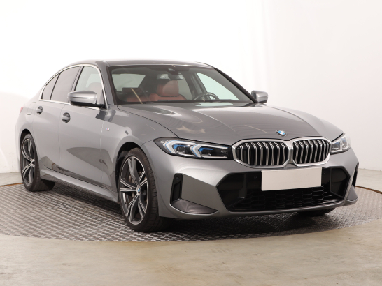 BMW 330i xDrive