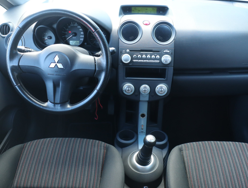 Mitsubishi Colt, 2008 – zdjęcie 2