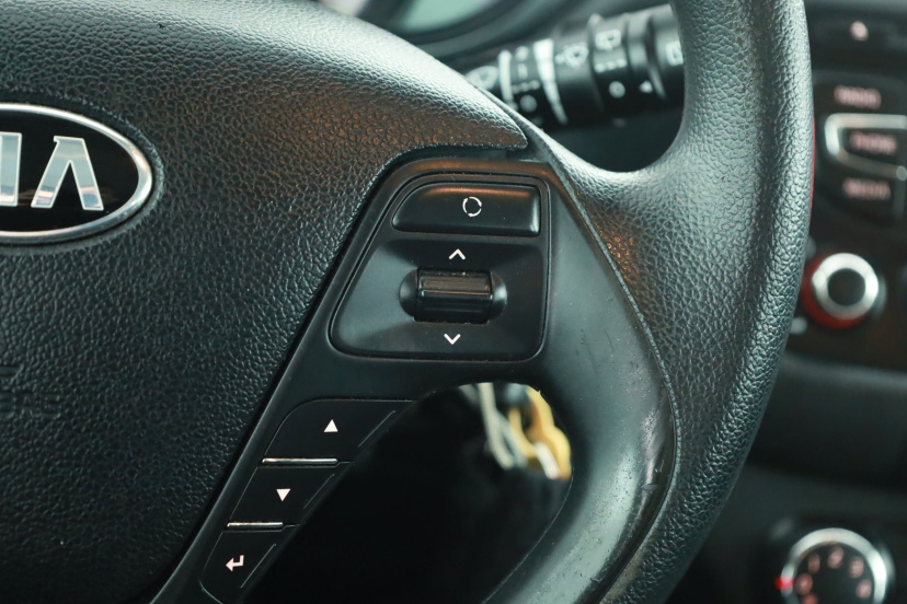 Kia Ceed, 2013
