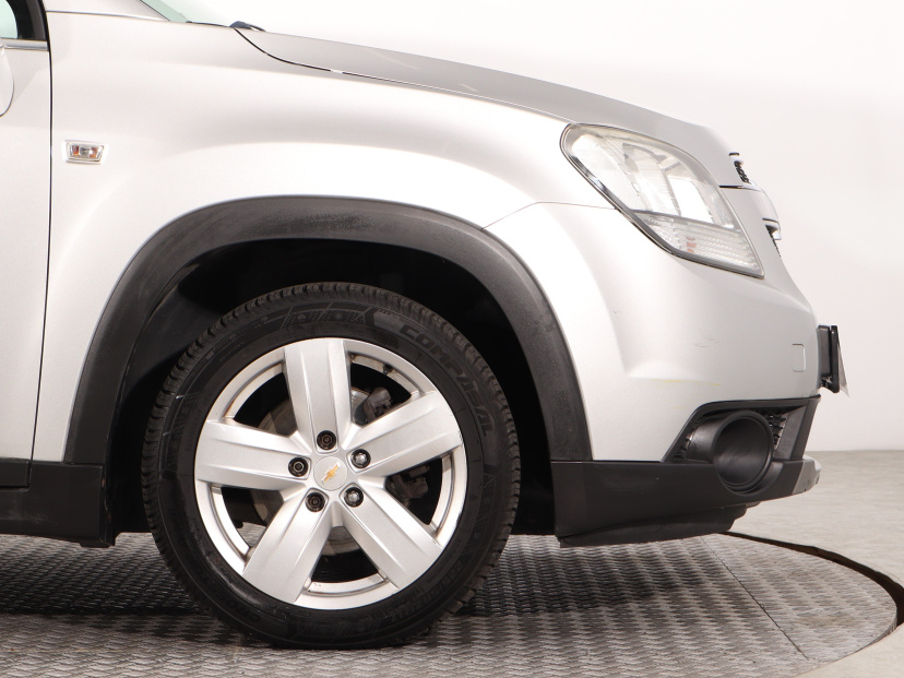 Chevrolet Orlando, 2011