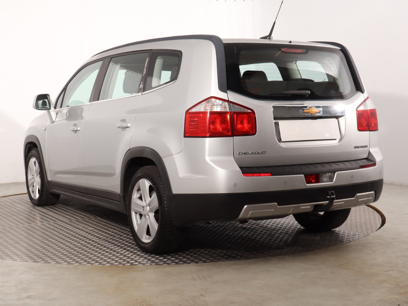 Chevrolet Orlando, 2011