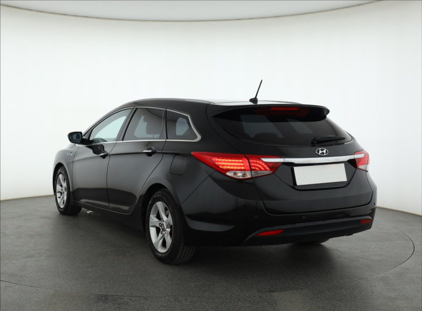 Hyundai i40, 2014