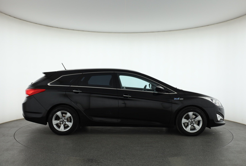 Hyundai i40, 2014