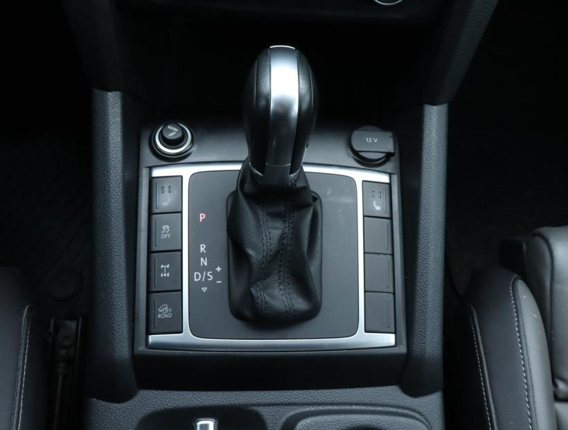 Volkswagen Amarok, 2017