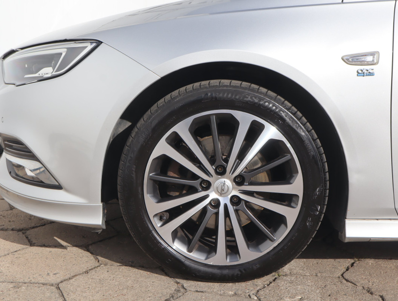 Opel Insignia, 2020