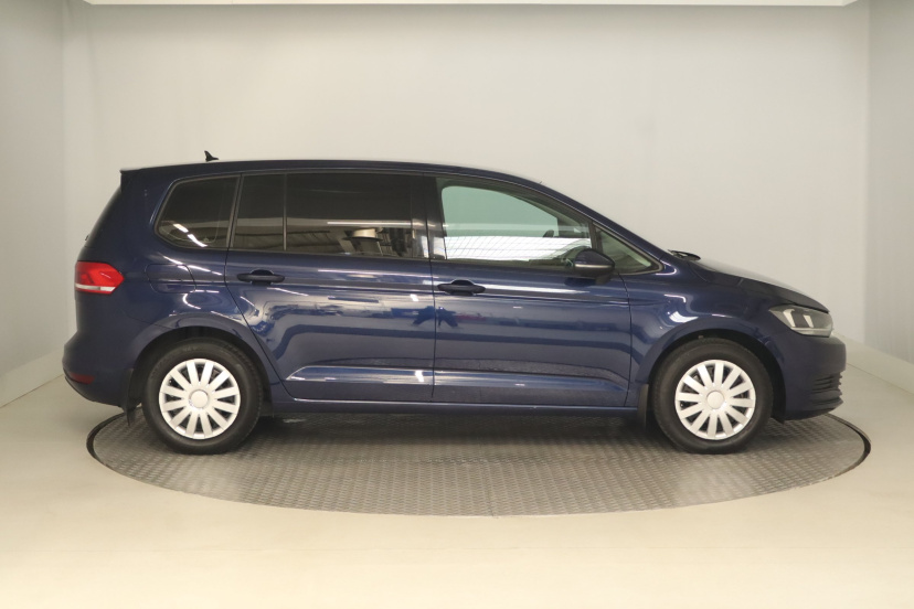 Volkswagen Touran, 2019