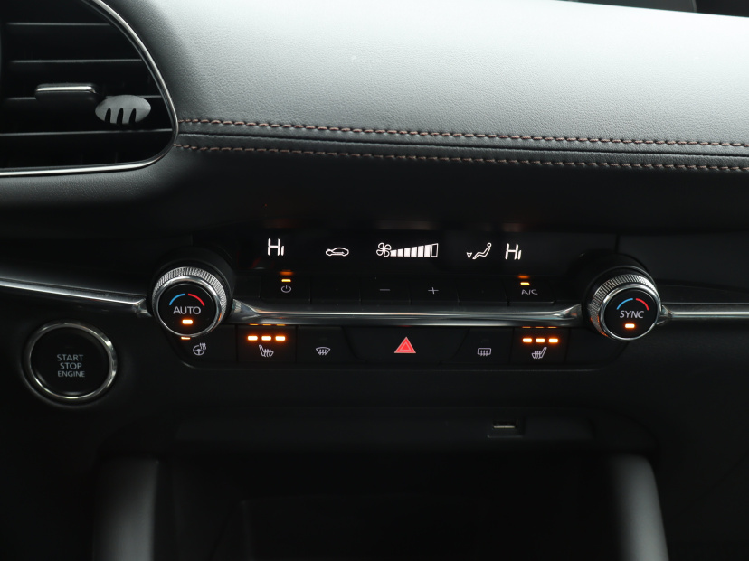 Mazda 3, 2021