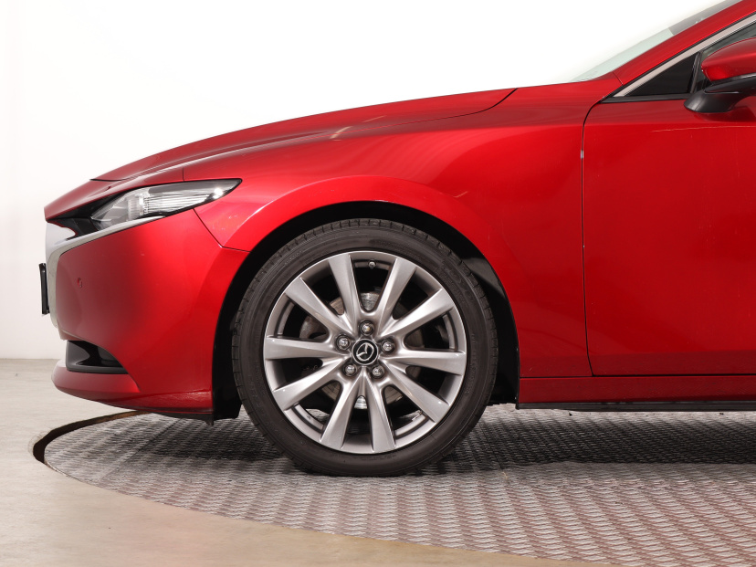 Mazda 3, 2021