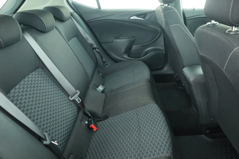 Opel Astra, 2016