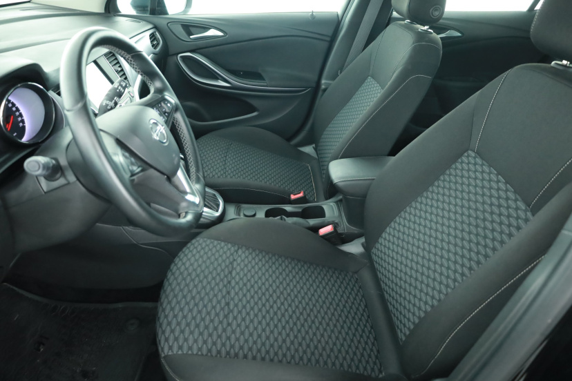 Opel Astra, 2016
