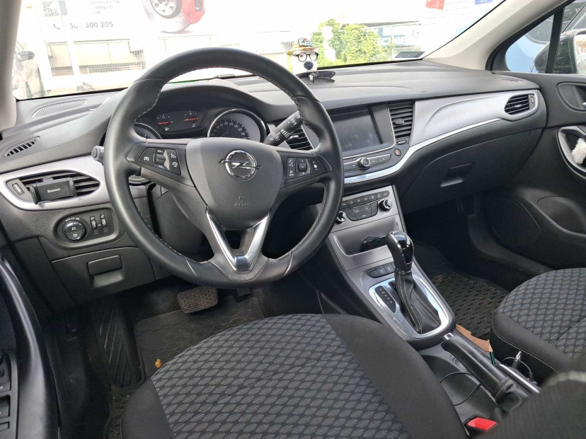Opel Astra, 2016