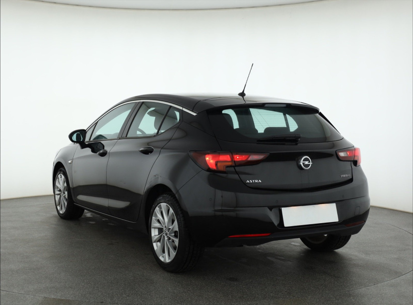 Opel Astra, 2016