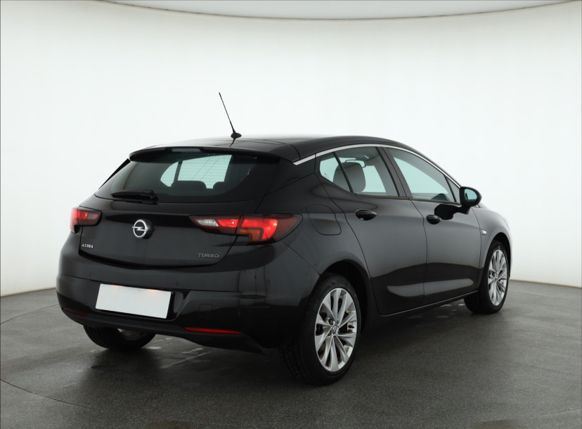 Opel Astra, 2016