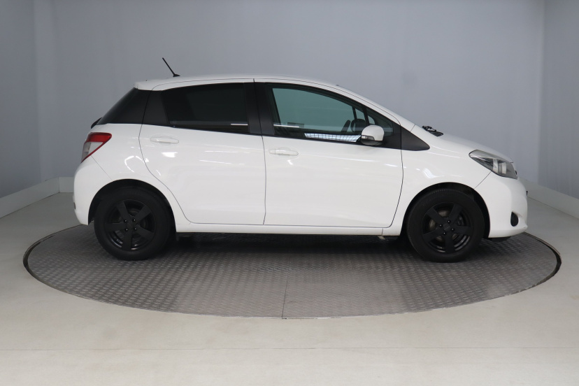 Toyota Yaris, 2014