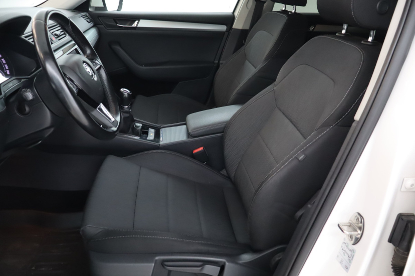 Škoda Superb, 2017
