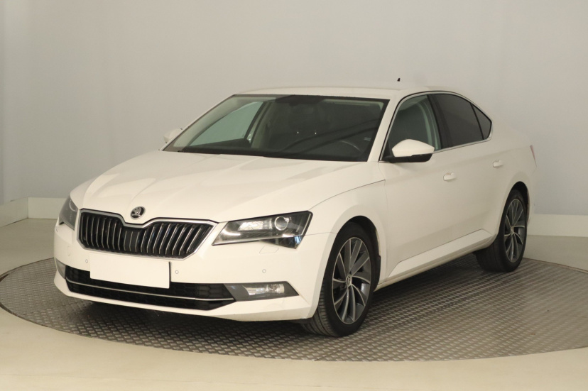 Škoda Superb, 2017