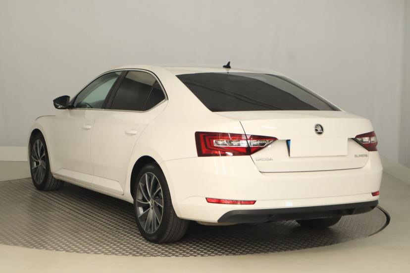 Škoda Superb, 2017