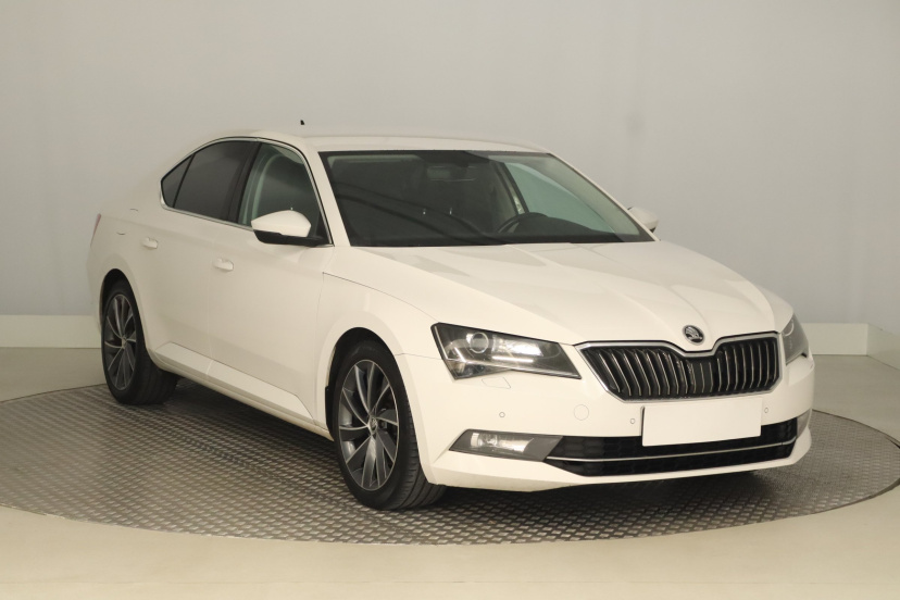 Škoda Superb, 2017