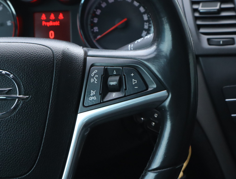 Opel Insignia, 2010