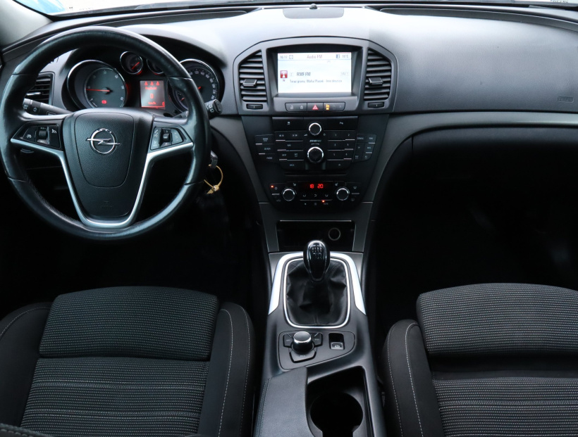 Opel Insignia, 2010