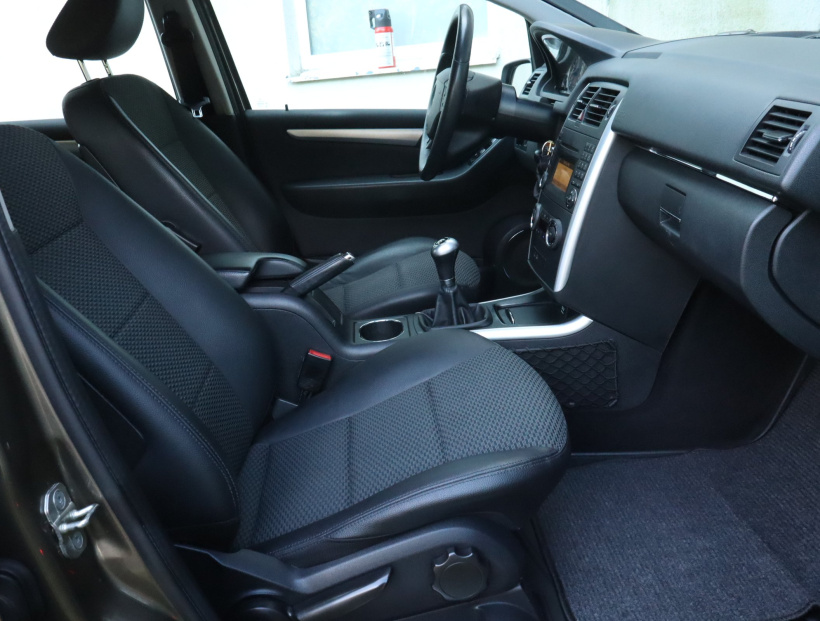 Mercedes-Benz B, 2011
