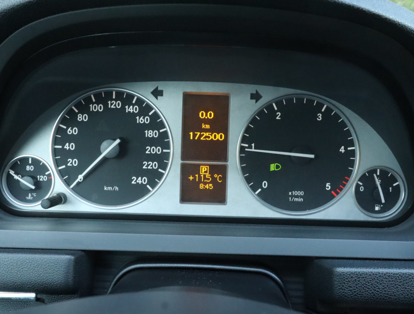 Mercedes-Benz B, 2011