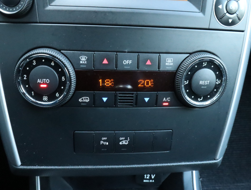 Mercedes-Benz B, 2011